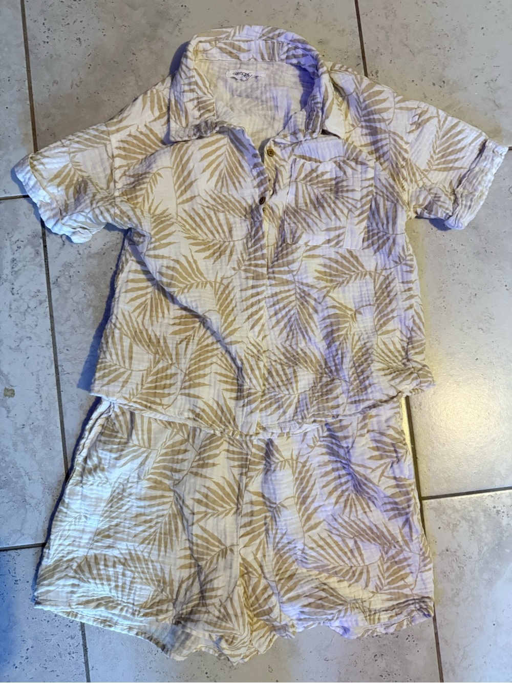 Kids Short Pajama Set in Cream with Leaf Print